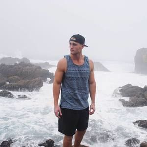 Meet your Posher, Colin